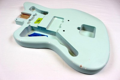 Fender Jazzmaster CS 65 gauche.JPG