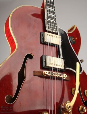 Gibson Byrdland 1960 - 1.JPG