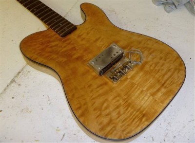 Supro.JPG