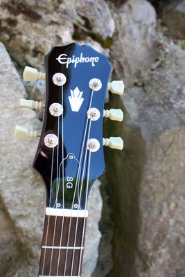 Epiphone_SG_micros_Gibson_4.jpg