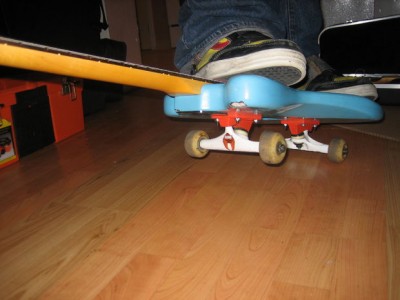 skateguitar.jpg