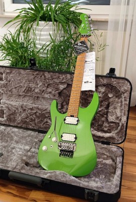 green-charvel.jpg