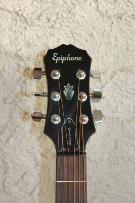 epiphone tete.JPG