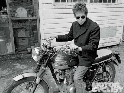 122_1101_01_o+bob_dylan_triumph+.jpg